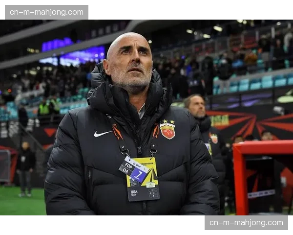 上海海港让克劳德安佩姆未达预期 中场控制力下滑明显